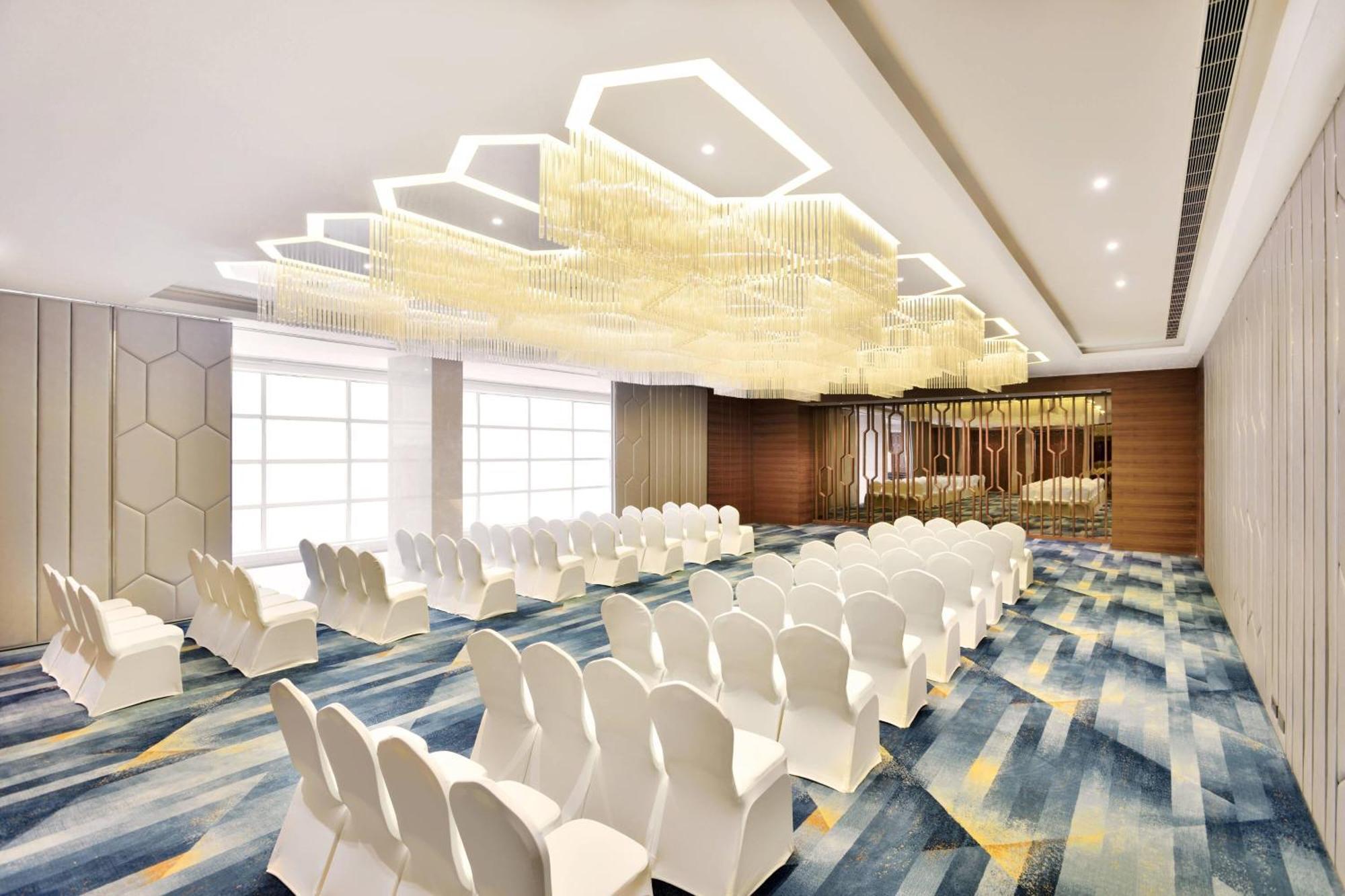 Fairfield By Marriott Indore Eksteriør billede